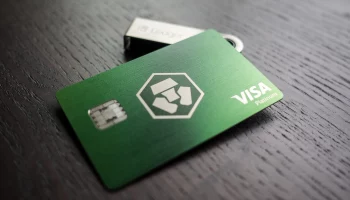 Пластиковая криптокарта Crypto.com Visa: полный обзор карты с кешбэком и металлическим дизайном