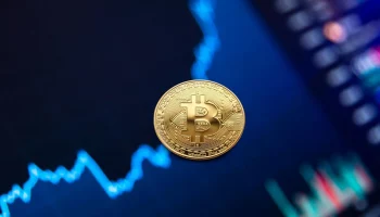 Bitcoin восстановился выше $64 000: причины роста и влияние на приватные транзакции